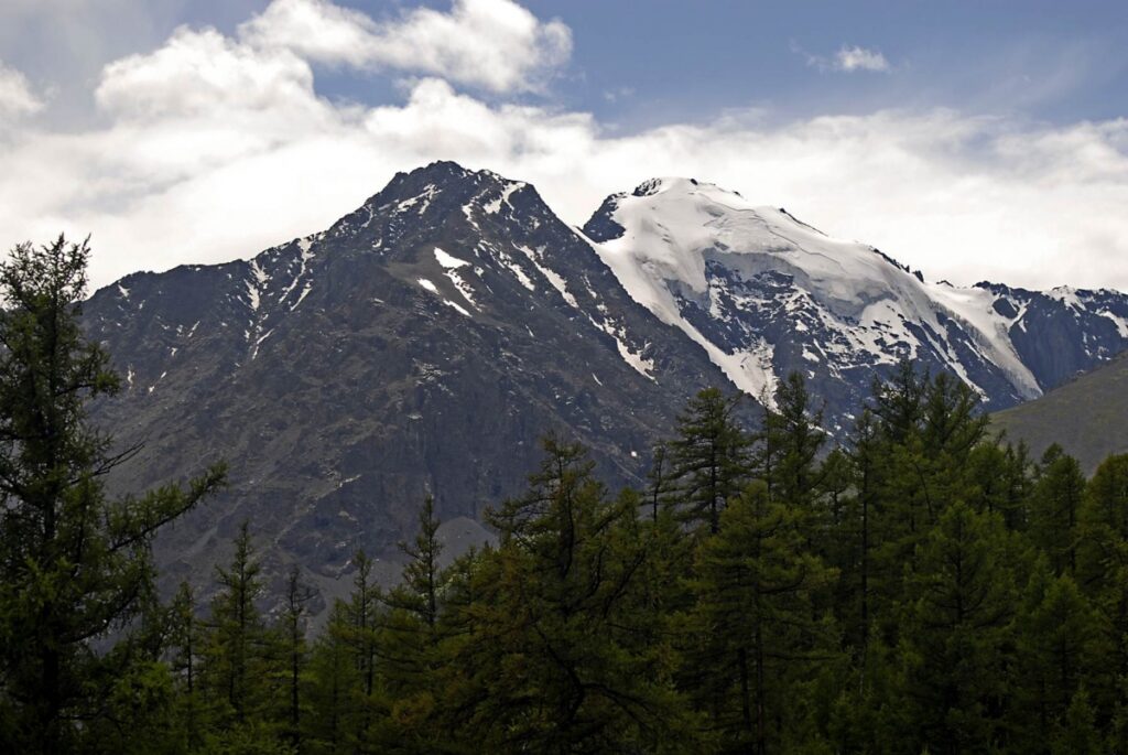 altai_048_20140225_1855803235